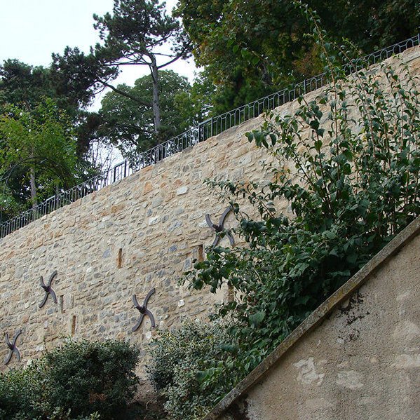 réaménagements du Jardin du Rosaire