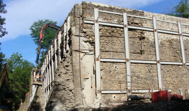 confortement d’un ancien bâtiment industriel à Prades