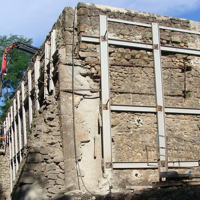 confortement d’un ancien bâtiment industriel à Prades